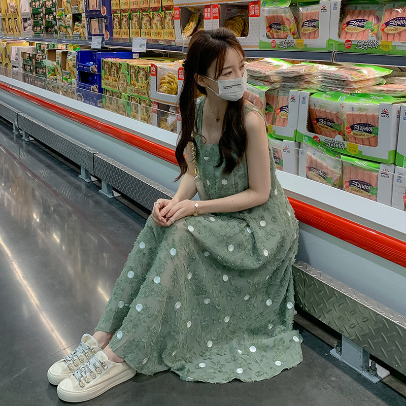 夏季新款法式茶歇设计感绿色复古高腰显瘦吊带A字连衣裙仙女长裙,女装连衣裙,2C073