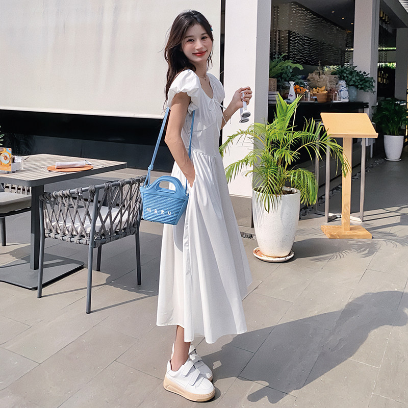 白色泡泡袖减龄连衣裙女2025春夏新款法式高腰显瘦温柔风初恋长裙,女装连衣裙,2C263