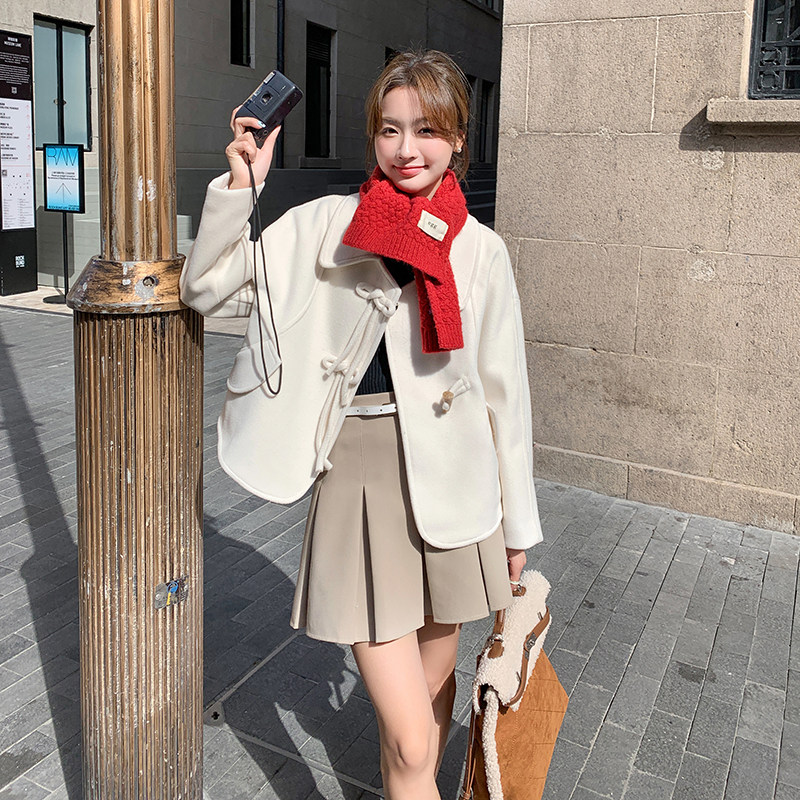 现货~~~！！减龄牛角扣大衣毛呢外套P1552C262,女装短外套,2C262