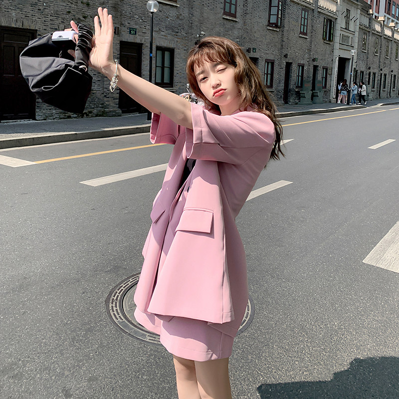 粉色西装套装女夏2025新款宽松上衣阔腿短裤两件套气质薄款小西服,女装套装/套裙,2C187