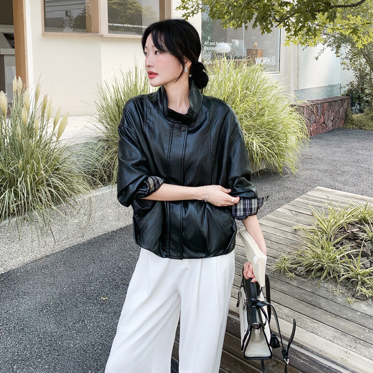 高级感格纹拼接黑色皮衣外套女春秋2025新款爆款巨好看PU夹克气质,女装皮衣,2C271