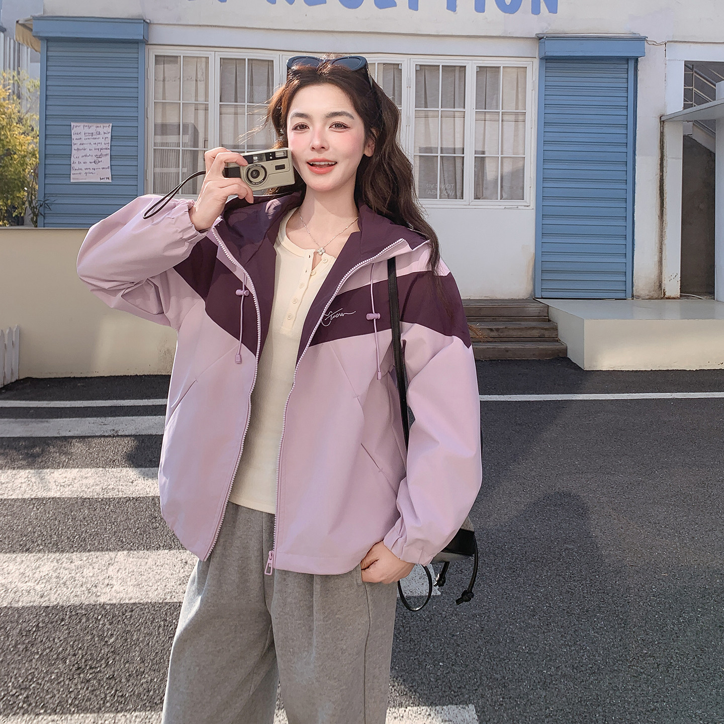 现货！现货！2026春季新款时尚韩系撞色短款外套女,女装短外套,2C306