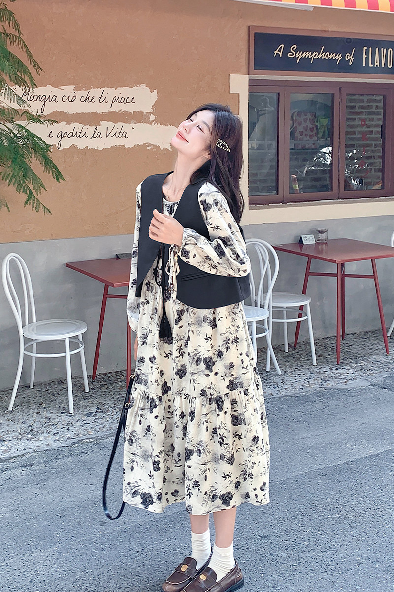法式轻熟风碎花连衣裙套装女春秋2025新款高级感马甲长裙两件套潮,女装套装/套裙,2C056