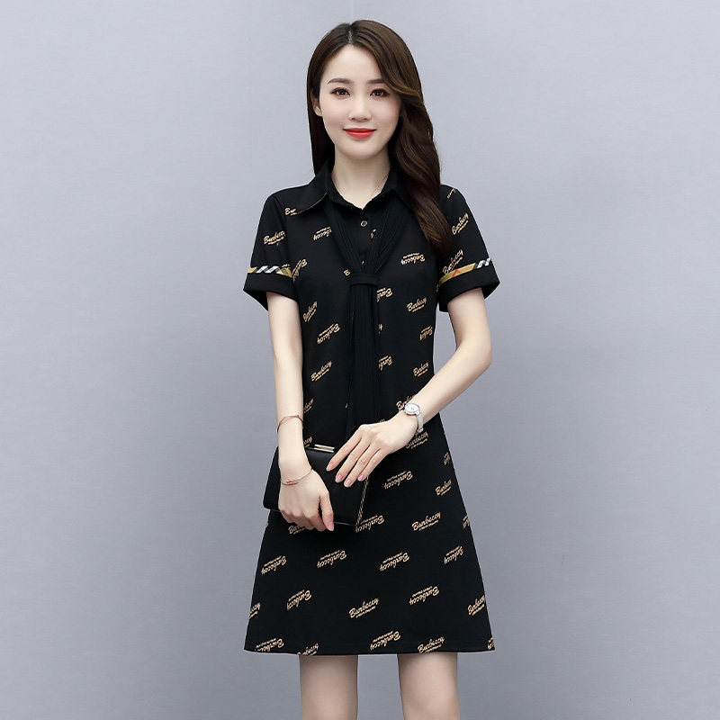 24夏时尚印花针织连衣裙,女装连衣裙,乐衣轩