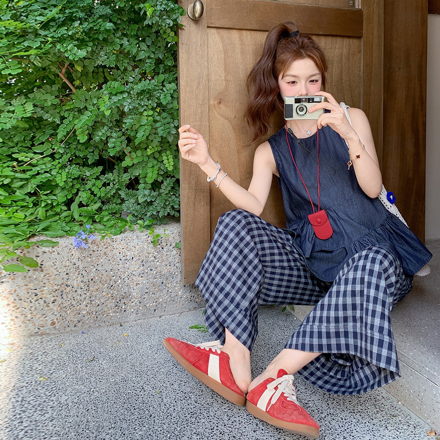 深蓝色荷叶边拼接无袖背心套装女2025年夏季新款格纹阔腿裤两件套,女装套装/套裙,2C098