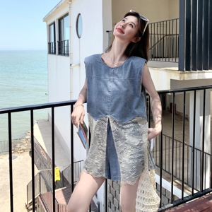 现货：夏装新款牛仔拼接蕾丝马甲短裤两件套2C135-8866P145K218图片