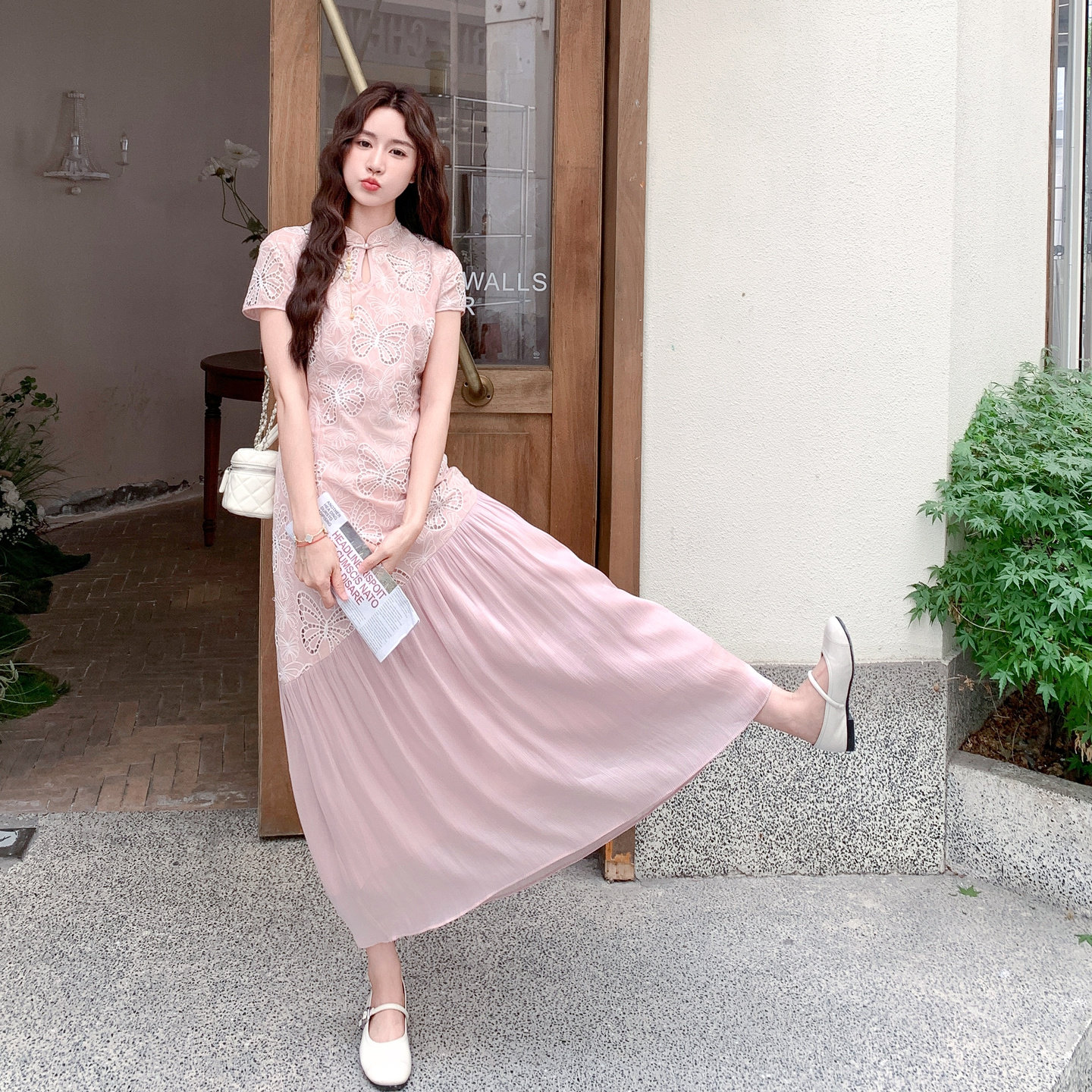 2025夏季法式新中式国风蝴蝶刺绣连衣裙女减龄日系设计感显瘦长裙图片