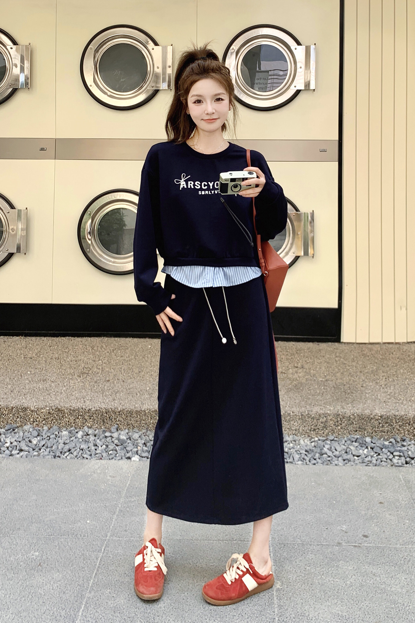 假两件条纹拼接藏青色卫衣套装裙女春秋季大方得体穿搭超火两件套,女装套装/套裙,2D043
