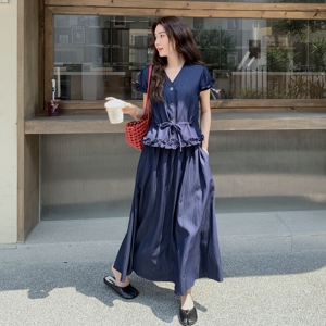 法式藏青色花边衬衫半身裙套装女夏新款轻薄小个子两件套连衣裙图片