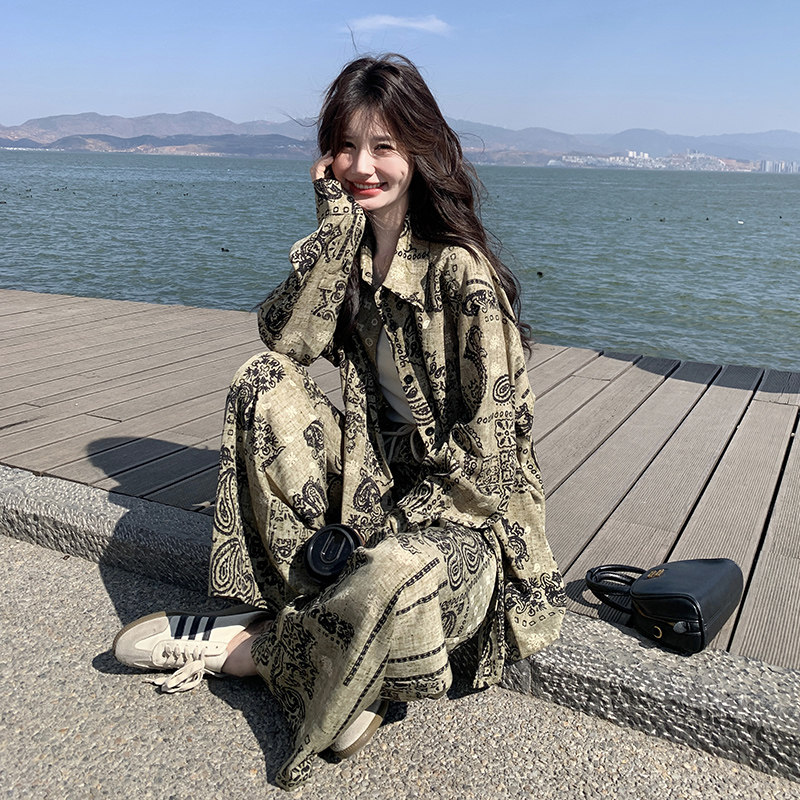 老钱风时尚印花防晒套装女春秋2025款韩系独特好看垂感衬衫阔腿裤,女装套装/套裙,2C300