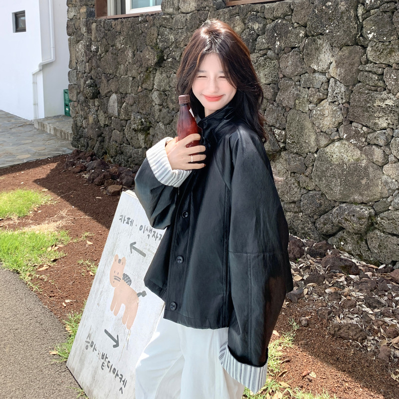 条纹拼接皮衣外套女春秋2025新款爆款机车服pu皮夹克小个子流行,女装短外套,2C166