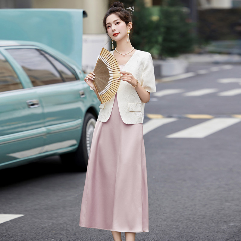 2025新款夏装V领提花盘扣复古缎面裙套装裙两件套,女装套装/套裙,丽莎妳雅