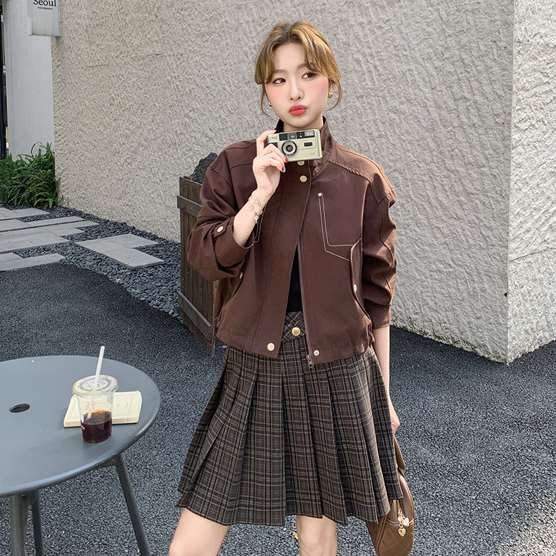 咖色立领工装百搭减龄短外套女春秋2025新款小个子巨好看流行上衣,女装短外套,2C326