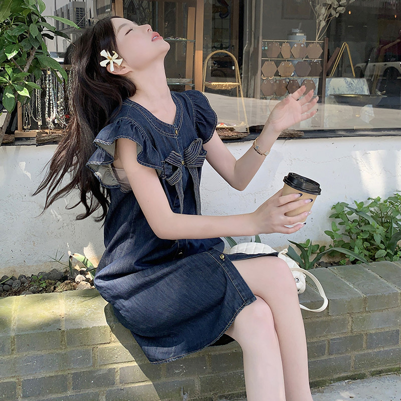 蝴蝶结减龄小飞袖牛仔连衣裙女夏季2025新款时尚小清新爆款小个子,女装连衣裙,2C117