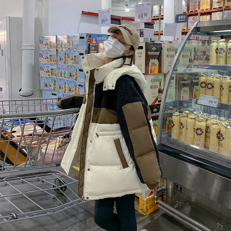 【现货】宽松羊羔毛拼接90白鸭绒潮牌羽绒服2258P275控428,女装羽绒服,2C166