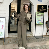 军绿色休闲运动阔腿裤套装女2026春秋新款三条杠时尚棒球服两件套，女装套装/套裙，2C166