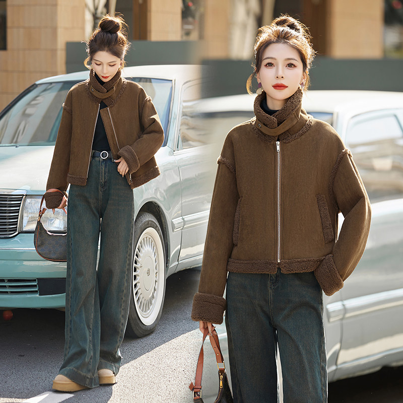 皮毛一体羊羔毛短外套女2025冬季新款小个子加厚麂皮绒外套,女装短外套,自然秀