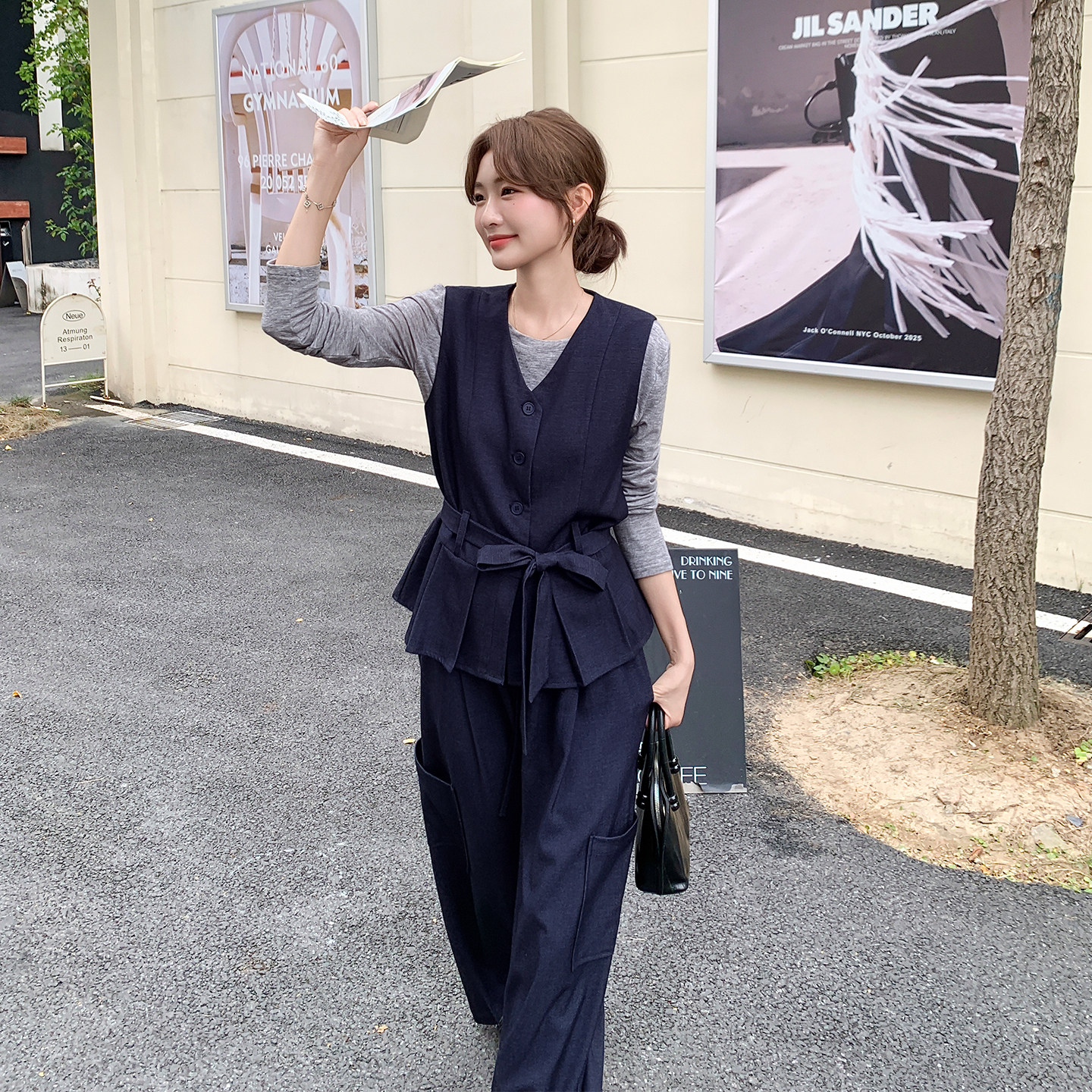 老钱风显瘦气质马甲套装女2025春秋季新款盐系打底衫阔腿裤三件套图片