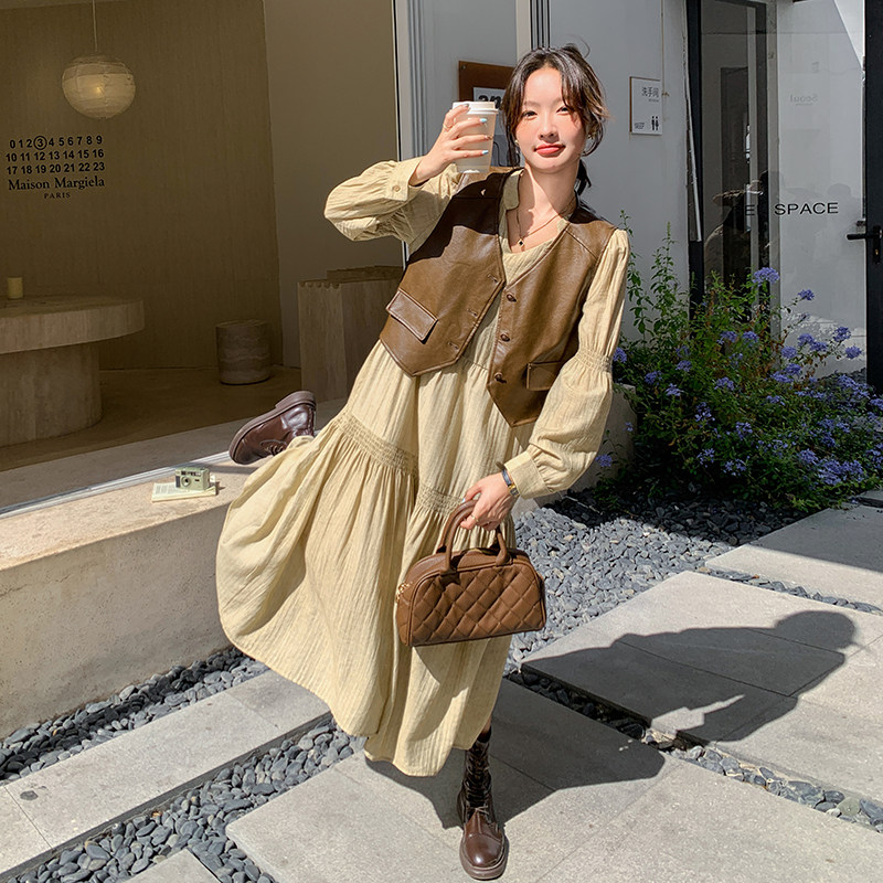 复古PU皮马甲连衣裙套装女2025年春秋季新款韩版显瘦衬衫裙两件套,女装套装/套裙,2C203