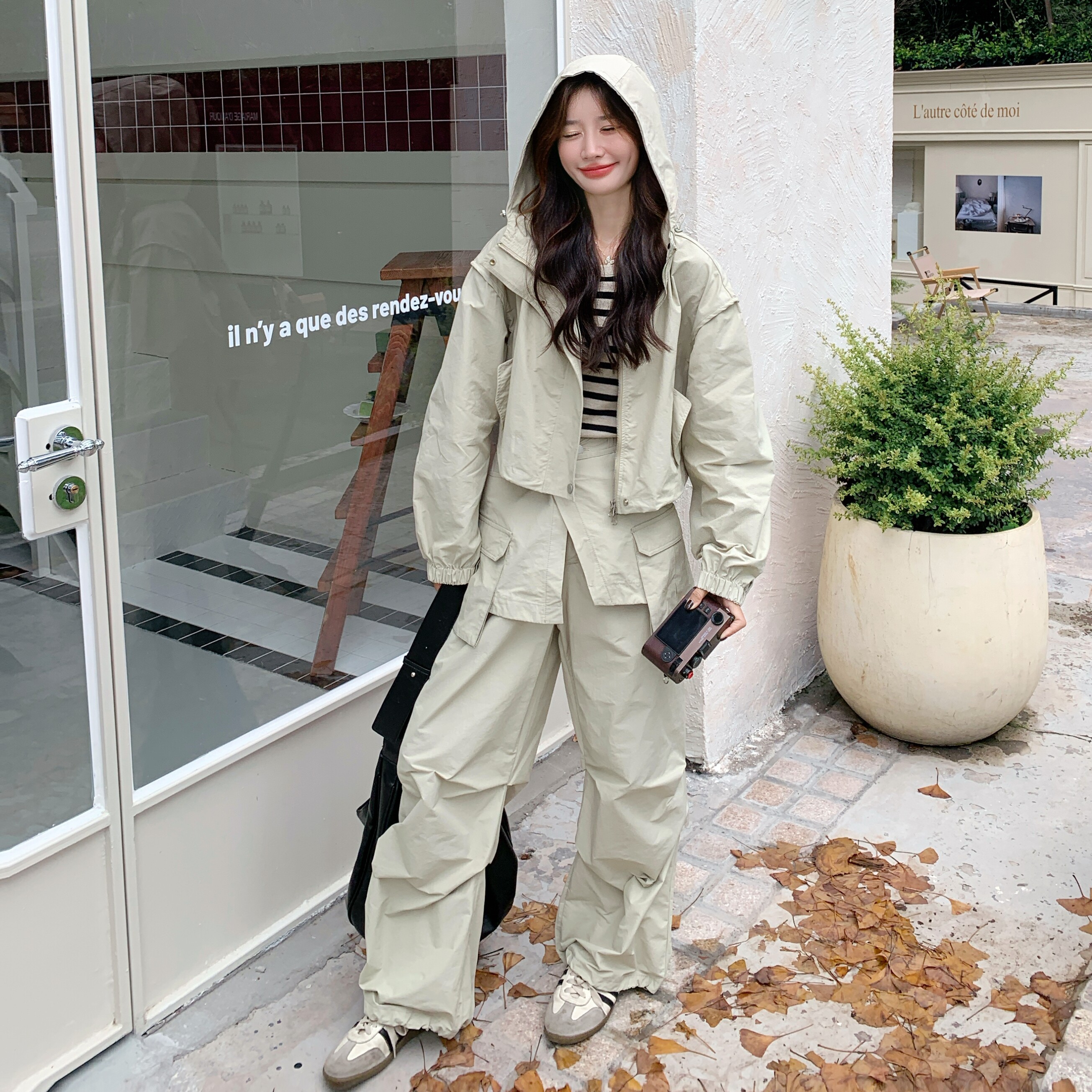设计感酷飒拽姐工装套装女2025秋季新款连帽外套拼接阔腿裤两件套,女装套装/套裙,2C275