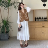复古刺绣马甲套装裙女2025秋季新款度假风设计感气质连衣裙两件套，女装套装/套裙，2C299