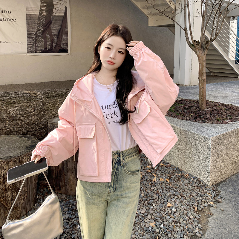 奶乎乎粉色连帽工装外套女春秋2025新款小个子短款夹克上衣减龄,女装短外套,2C266