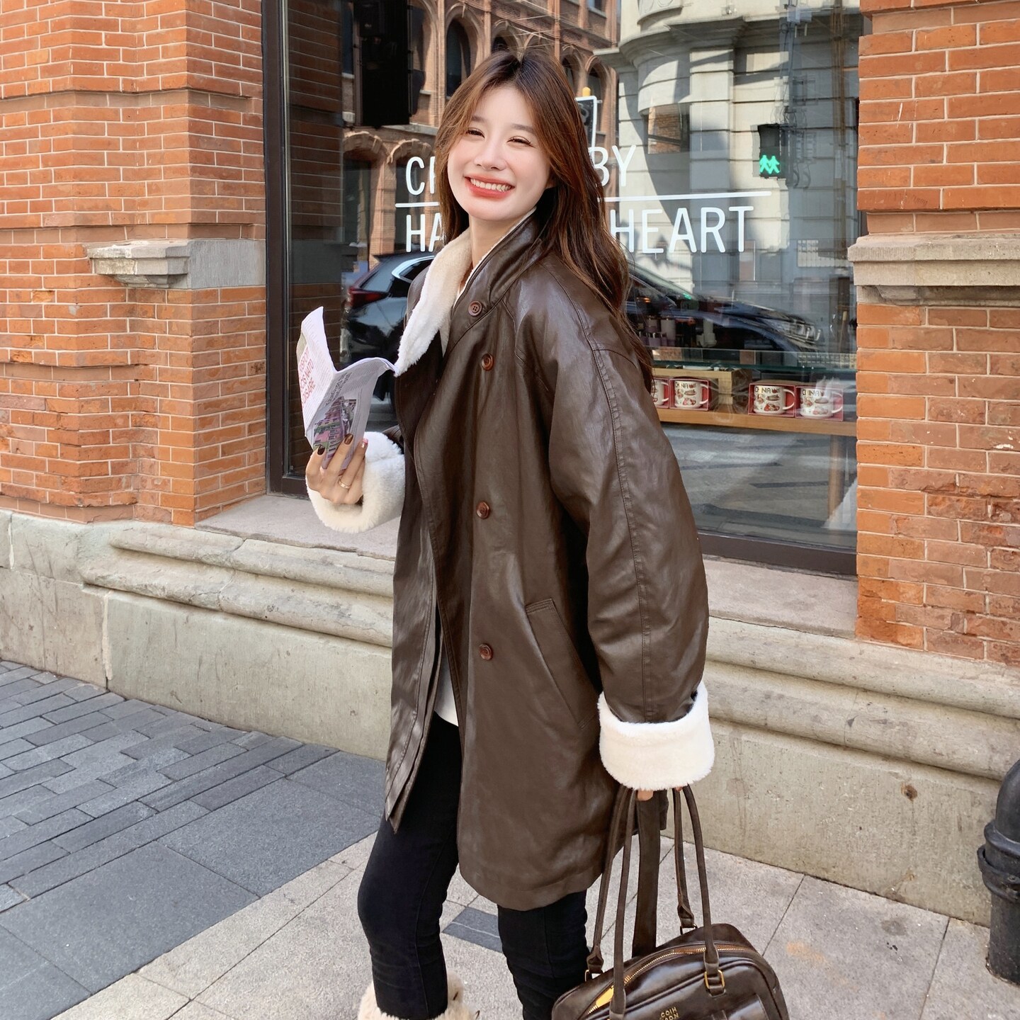 咖色羊羔毛拼接PU皮衣外套女加厚加绒夹克2C206-L606-P195-K298,女装派克服,2C206