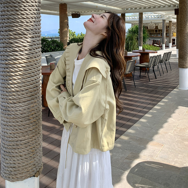 浅黄色针织领皮衣外套女春小个子chic韩系宽松休闲设计感短款风衣,女装皮衣,2D044