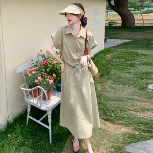卡其色休闲设计感两件套连衣裙女夏季新款韩系松弛感通勤A字裙图片