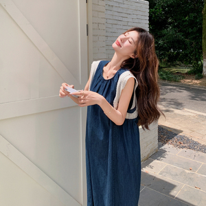 圆领洋气夏季韩版A字裙拼接连衣裙无袖裙子时尚图片