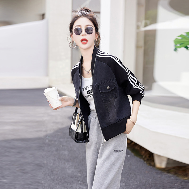 复古减龄牛仔拼接棒球服女春秋2023新款小个子休闲夹克上衣短外套,女装短外套,新感觉