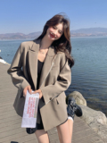 设计款工艺绣休闲西装外套2B115-2603-P165-K268，女装西装，2B115