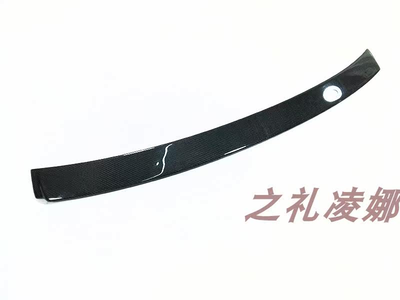Automotive retrofit suitable for BMW4 Department F32F36 Carbon fiber top wing tail