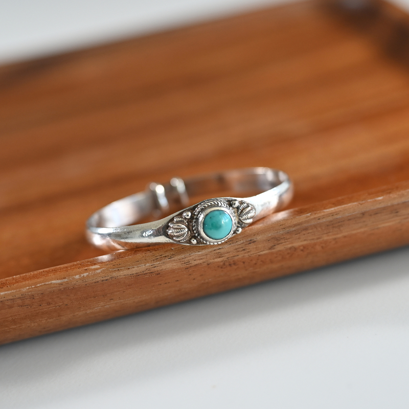 Snowy Realm 925 Sterling Silver Handmade Vintage Ethnic Style Inlaid Turquoise Bracelet for Women, Decorative Baby Style Bracelet Snowy Realm 925 Sterling Silver Handmade Vintage Ethnic Style Inlaid Turquoise Bracelet for Women, Decorative Baby Style Bracelet