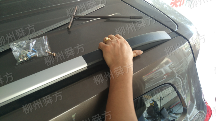 Gốc ban đầu Wuling Hongguang S1 hành lý giá hợp kim nhôm punch-free hành lý giá mái khung