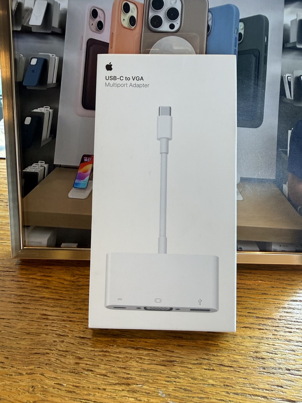 Apple Laptop iPad to Usb-C to Vga Multi-Port Converter Apple Laptop iPad to Usb-C to Vga Multi-Port Converter