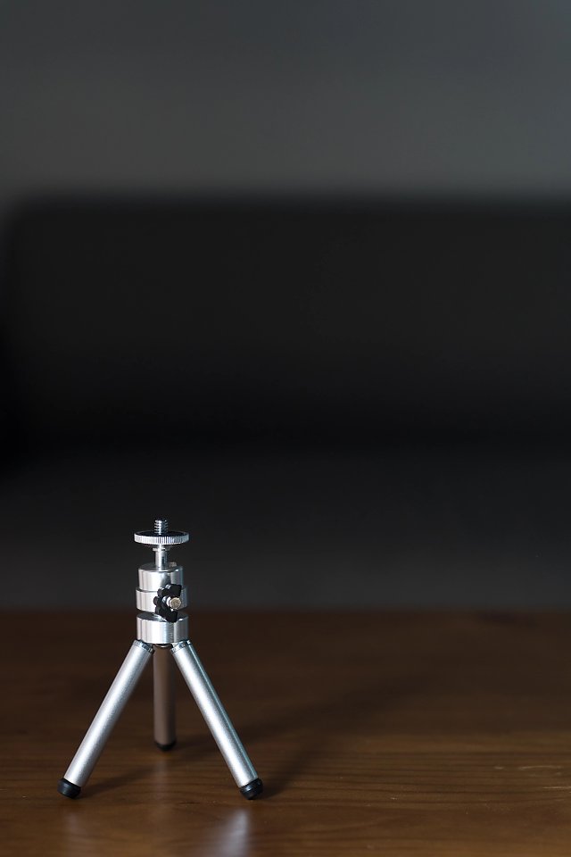 (iwata exclusive) Mini two-two tripod portable tripod miniature digital camera tripod photo-Taobao