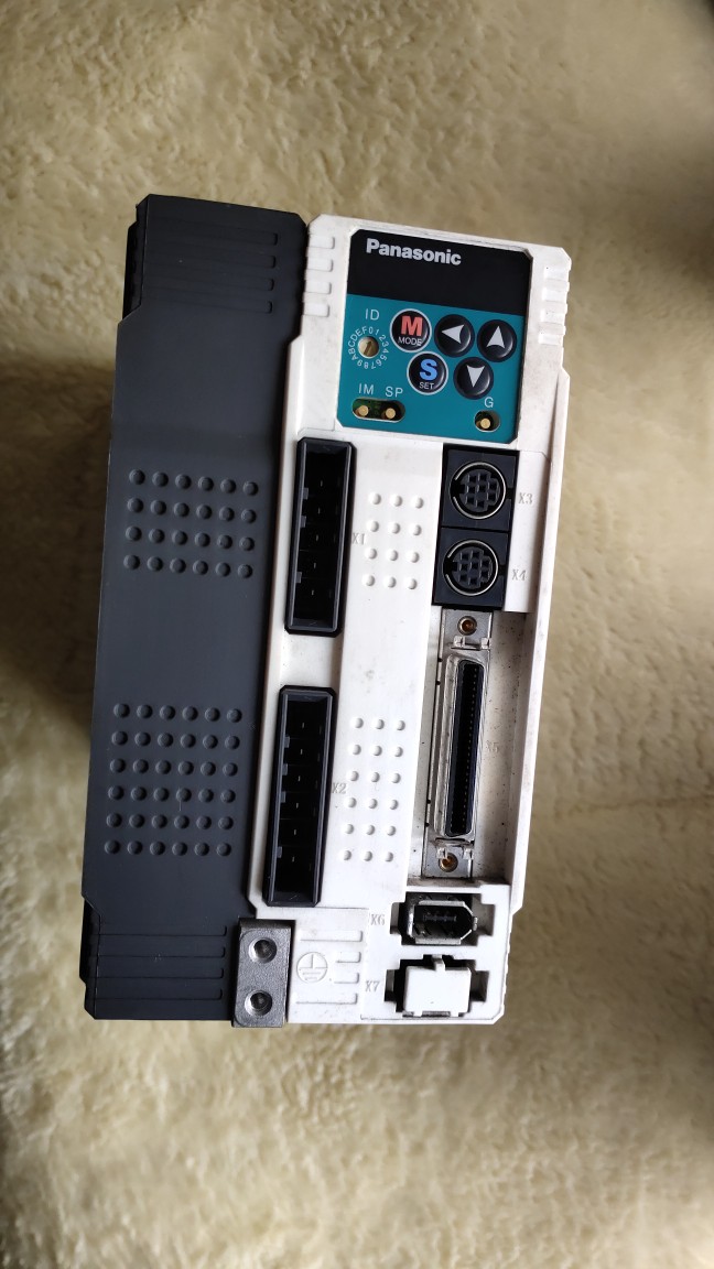 Panasonic servo drive MADDT1207003 MCDDT3520003 MDDDT5540003 MDDDT5540003 MDDDT5540003