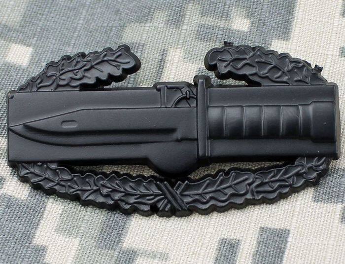 Metal Badge American White Blade Qualification Badge Badge Capable of Chapter Black