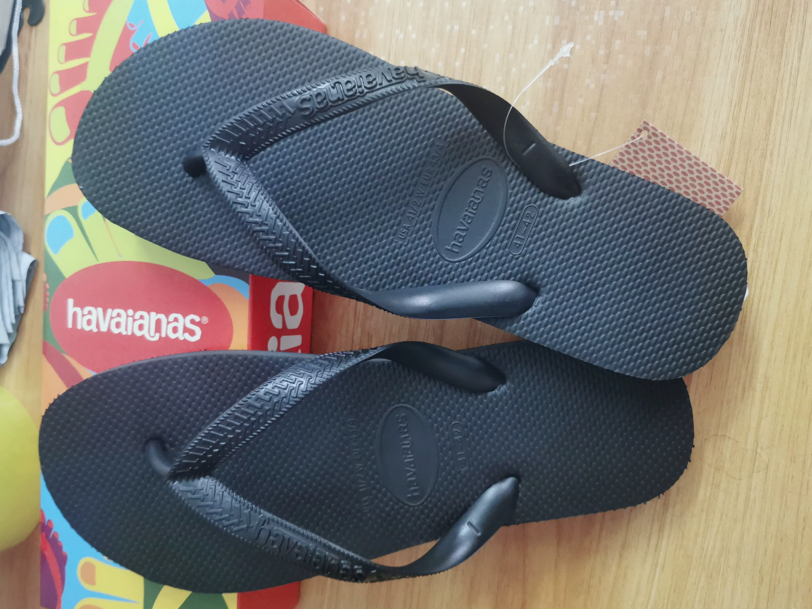 【Первый заказ прямой поставки】Шлепанцы Havaianas мужские летние бразильские пляжные туфли противоскользящие, ремешок Havana