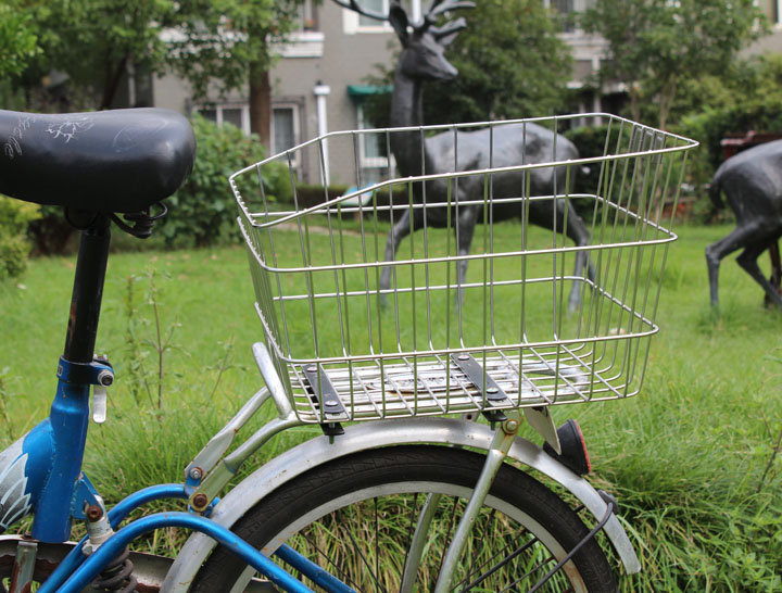 Stainless steel bike rear basket large rear vegetable basket mountain bike rear seat basket shelf rack car basket student school bag basket