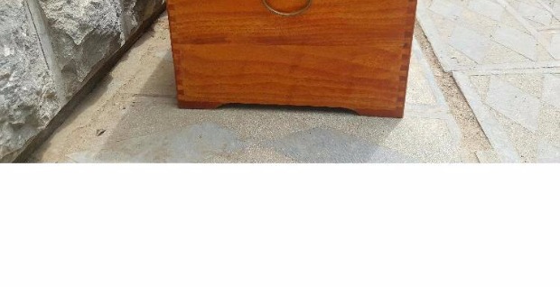 Trung Quốc rắn gỗ long não gỗ đầu giường bàn sofa bên cà phê bàn ​​bên lưu trữ lưu trữ tủ từ sơn quần áo hộp đồ nội thất - Cái hộp thùng pallet gỗ