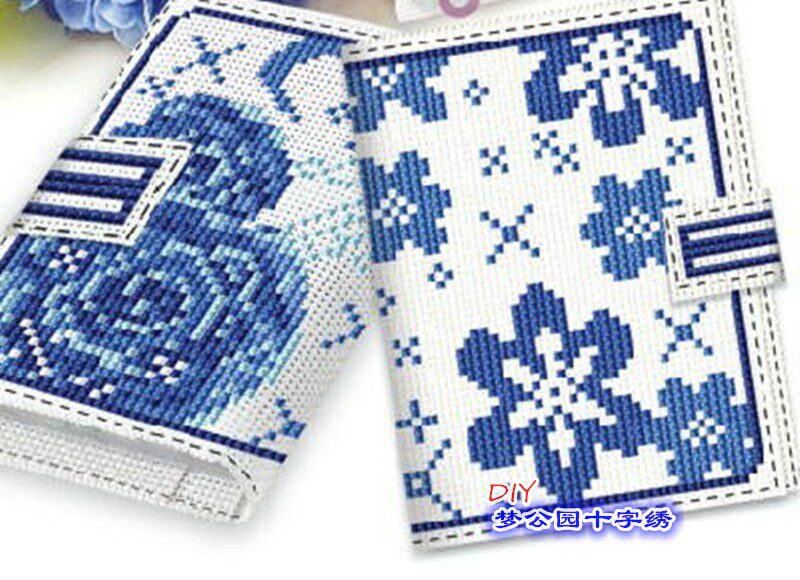 Dream Park DMC Cross embroidered self-fit multi-bit card bag booklet-Blue Demonic Flowers can set the finished product 