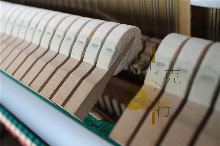 Kiểm tra cửa hàng giai điệu đẹp Nhật Bản nhập khẩu đàn piano cũ Kawaiyi KAWAI BL-31 - dương cầm yamaha clp 535