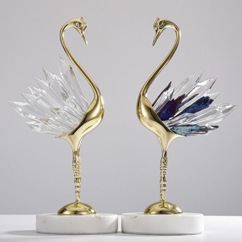Swan Creative Ornaments for Couples, Home Living Room, Light Luxury Desktop Decorations, Crystal High-End Bedroom Entrance Hall, Modern