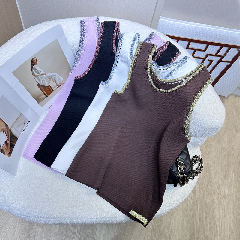 Color-Blocked Knitted Vest for Women, Sleeveless, U-Neck, Slim Fit, Versatile, Can Be Worn as an Inner Layer or Outerwear