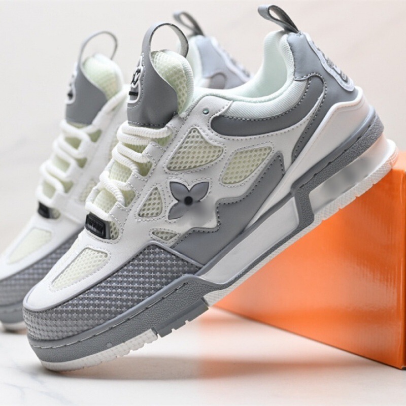 Casual Sneakers for Women, Height-Increasing Thick-Soled Dad Shoes, Couple's V Shoes, Affordable Alternative to Designer Shoes, Lightweight Sports Shoes for Men, Versatile and Breathable