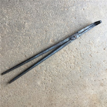 Curved mouth iron pliers Blacksmith making pointed mouth pliers Forceful pliers Clamping flat mouth pliers Clamping manual hardware tools