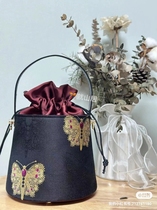 Shangjiu regular script black gold butterfly song brocade fortune bucket bucket bag