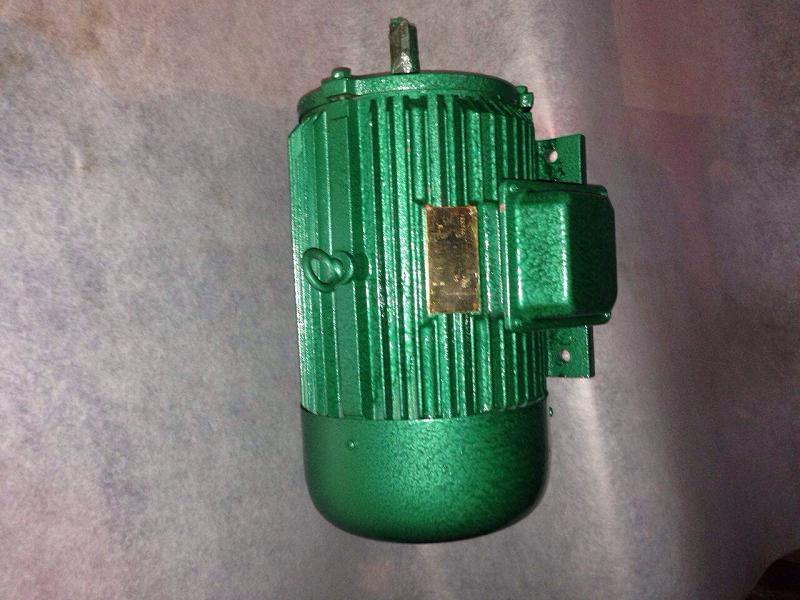 Marine 2 5 - 24 kW DC generator 24 - 36 volt battery charging special